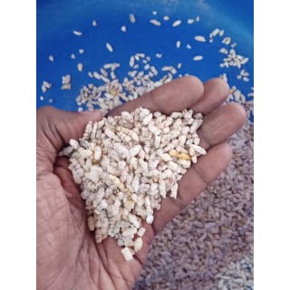 Organic Traditional Black Kavuni Flatted rice / நாட்டு கருப்பு கவுனி அரிசி பொரி